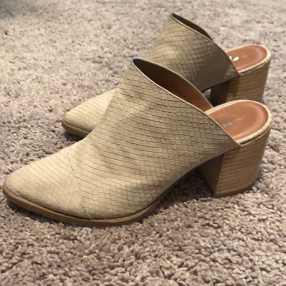 Tan Snake Skin Booties